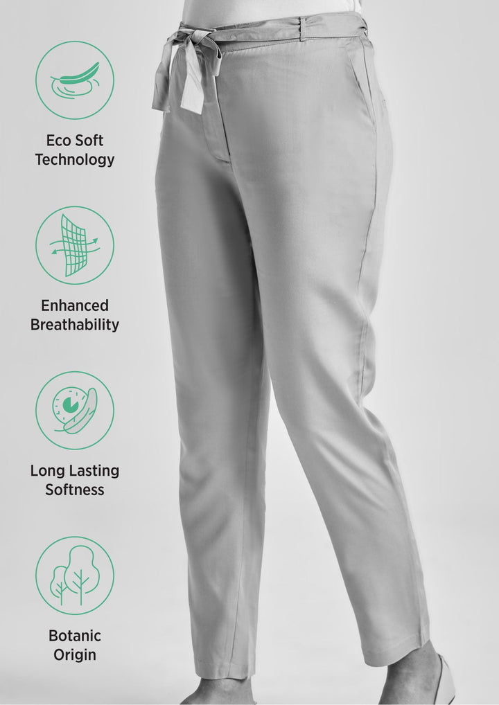 High-Waisted Classic Pants in Tencel™