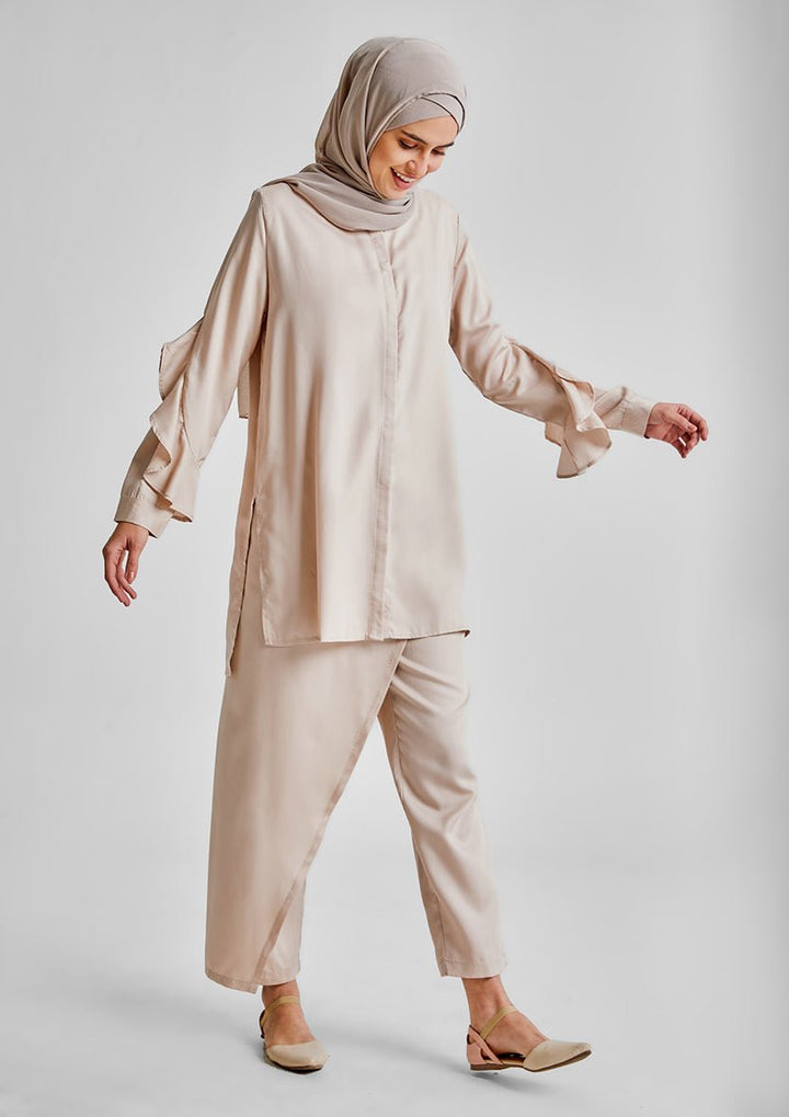 Ruffled Shirt-Tencelâ„¢ - BOKITTA