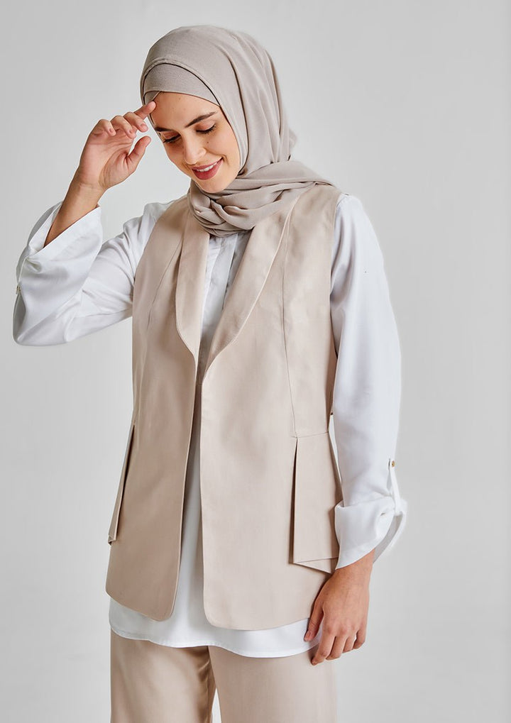 Side Folds Vest-Tencelâ„¢ - BOKITTA
