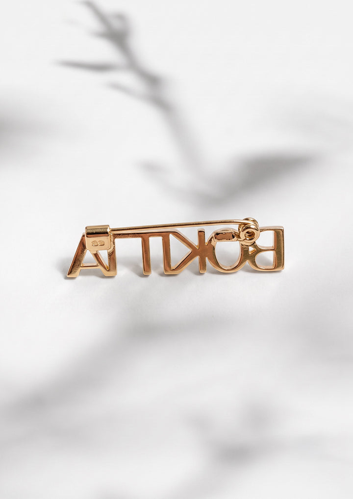Bokitta Typography Brooch