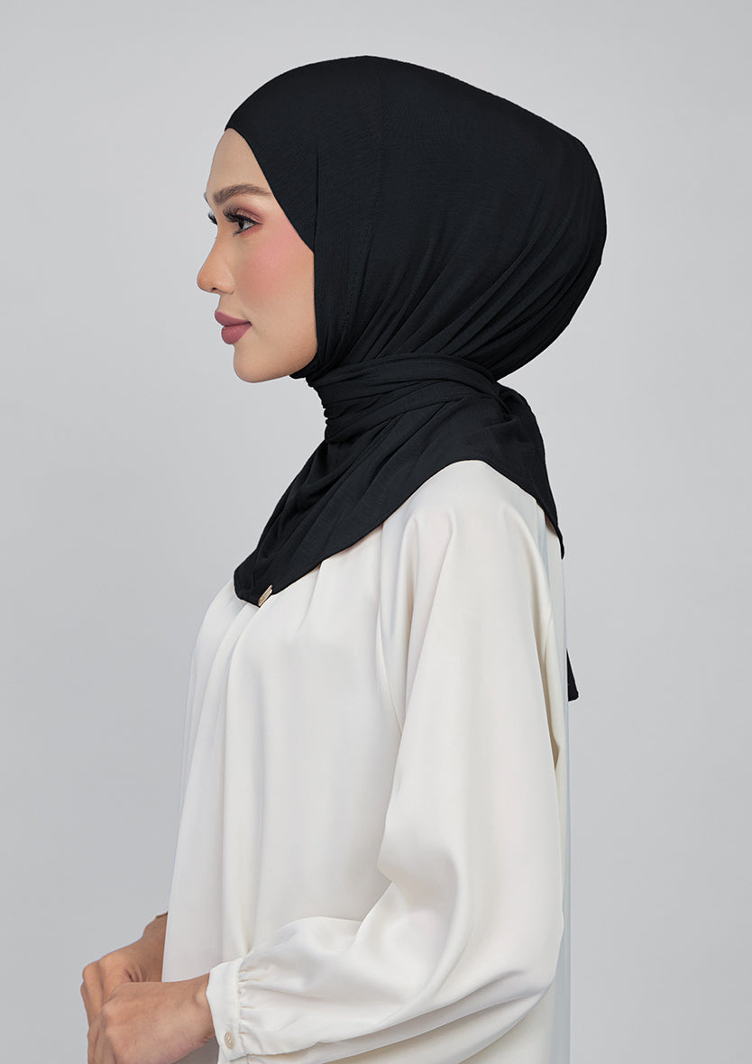#color_jet-black