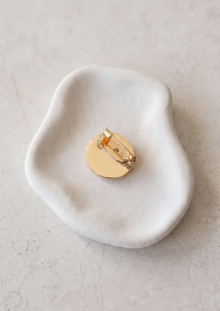 Bokitta Circle Brooch