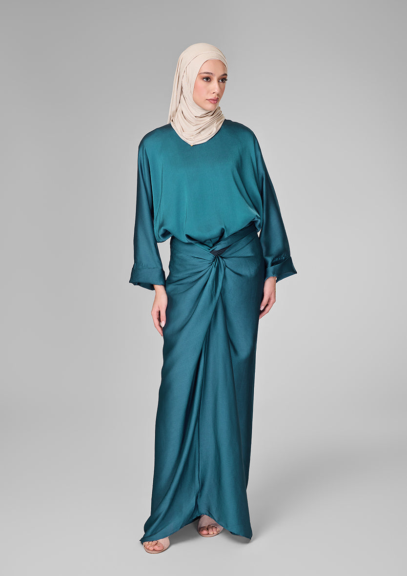 Plum Satin - Sarong &amp; Top Set