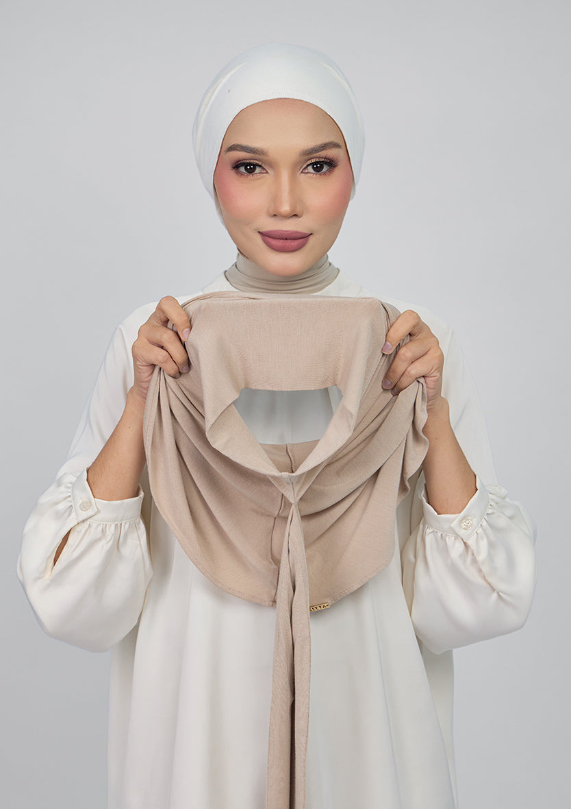 #color-taupe