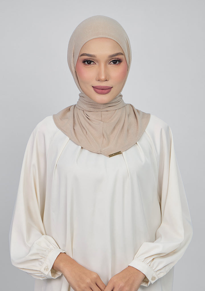 #color-taupe
