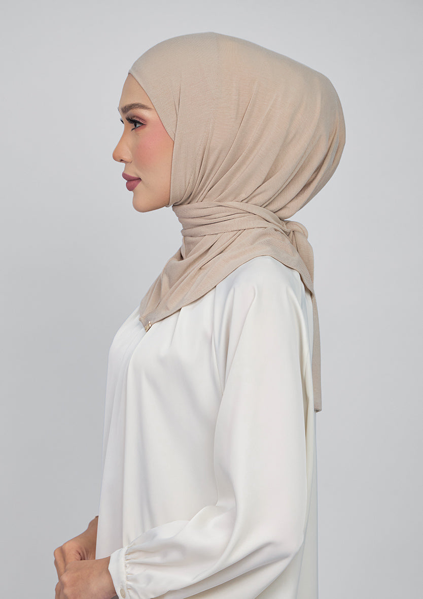 #color-taupe