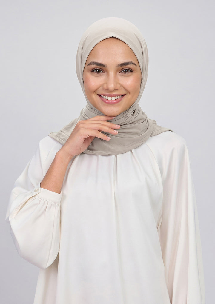 Oyster - Triangle Micromodal Hijab x Ascia