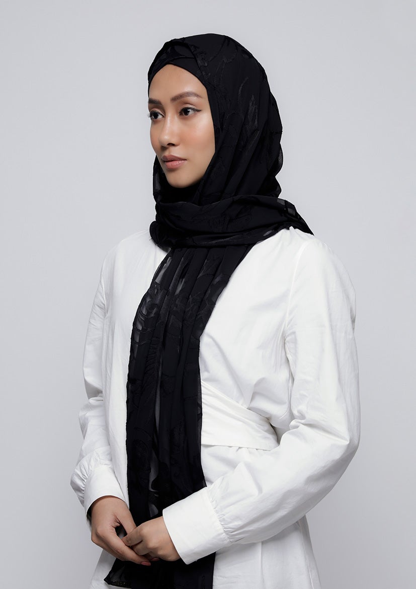 She Black - Printed Brasso - BOKITTA Hijab