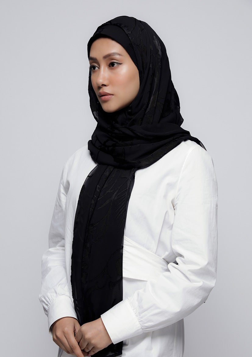 She Black - Printed Brasso - BOKITTA Hijab